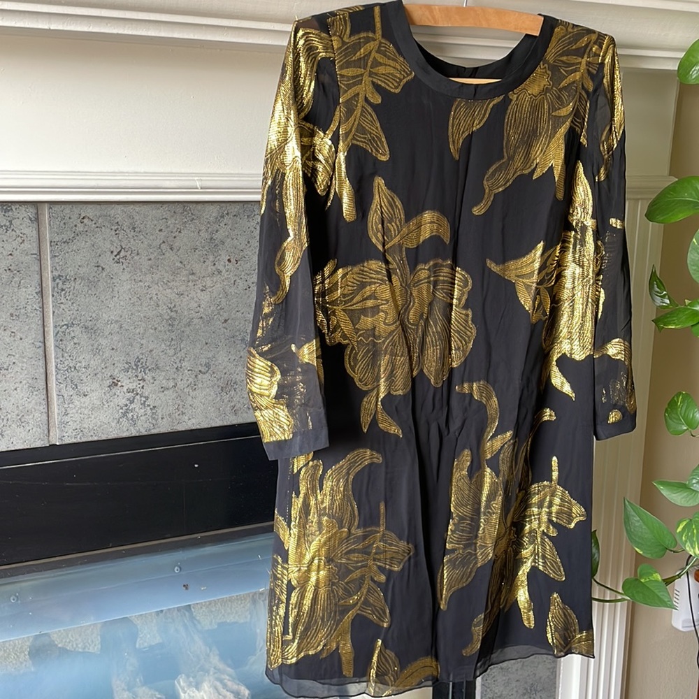 Wilfred Gold floral dress made with silk - Picture 6 of 8